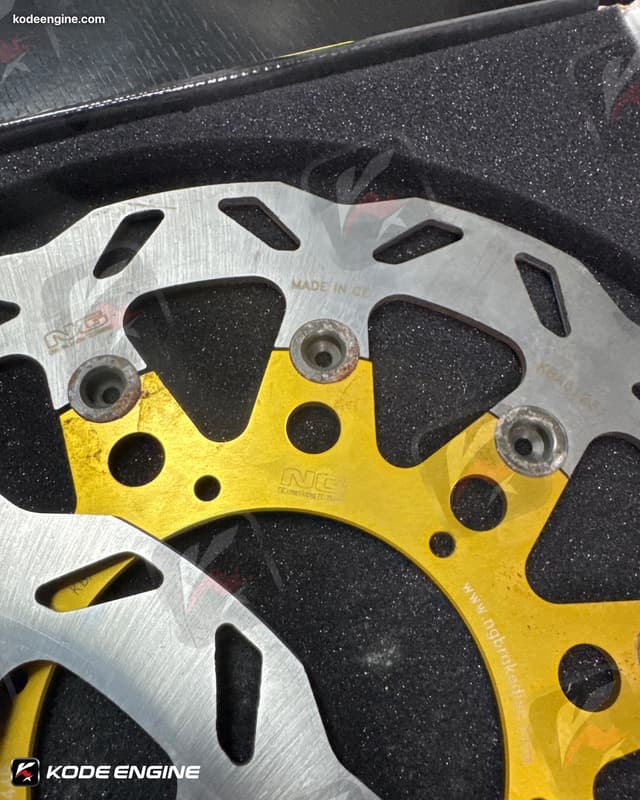 NG Moto2 brake disc - 320mm with 0.5mm offset (Used condition) image 2
