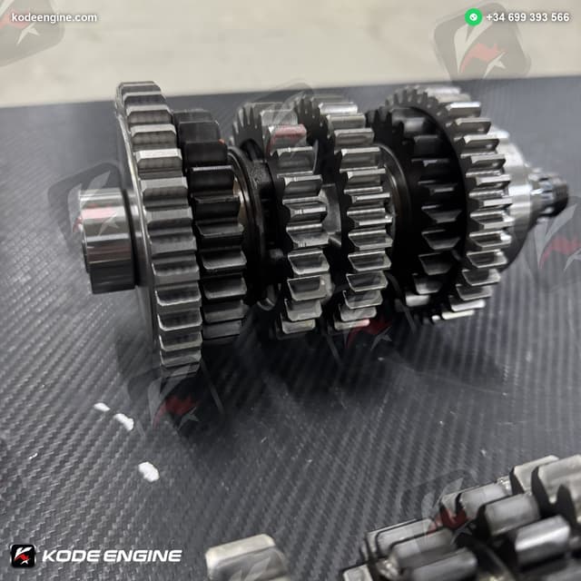 Triumph Moto2 765cc Gearbox – Primary & Secondary Shaft (NEW) image 4